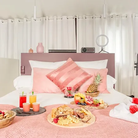 Villa Luxury Collection & Resorts *