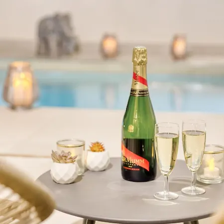 Luxury Collection & Resorts Villa